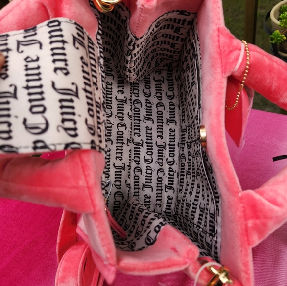 Juicy Couture Pink Velvet With Assorted Tiny Studes 9.5" Wide x 8"Deep - Picture 9 of 12
